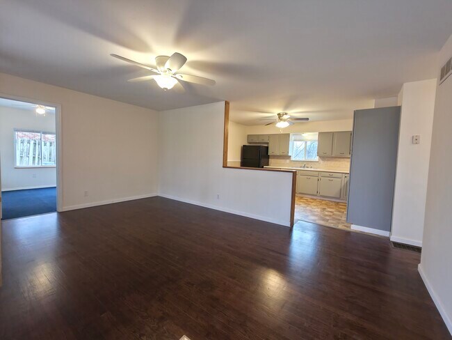 Foto del edificio - 3125 Phils Dr