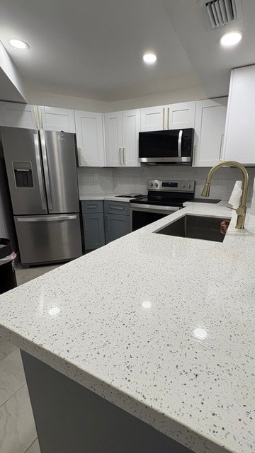 Quartz Countertop - 9429 Fontainebleau Blvd