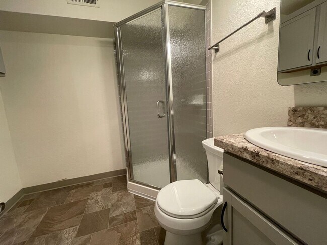 Foto del edificio - 7312 N. Hamilton