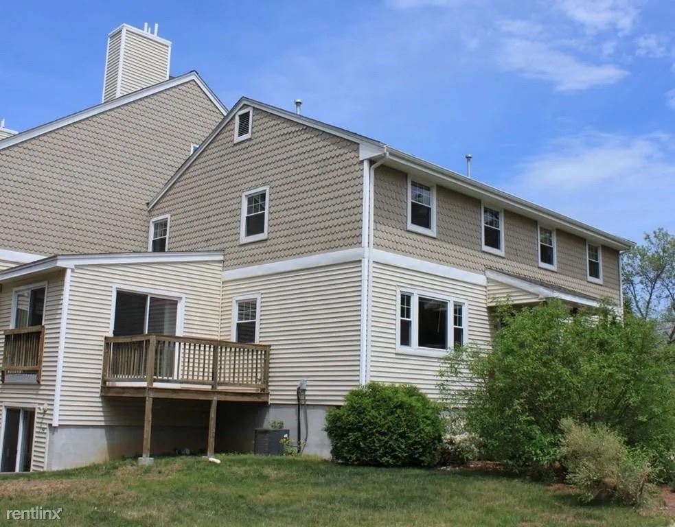 Building Photo - 3 br, 2 bath Townhome - 4A Mayberry Drive