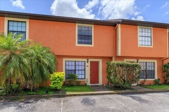 Building Photo - 7328 Forest Hill Ct
