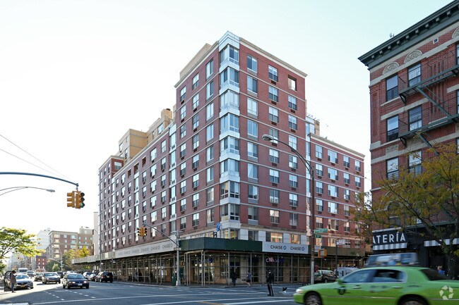 Building Photo - SoHa 118