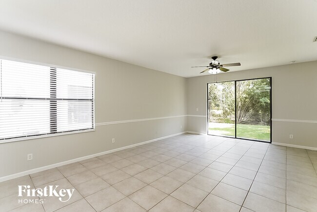 Building Photo - 418 Breckenridge Cir SE