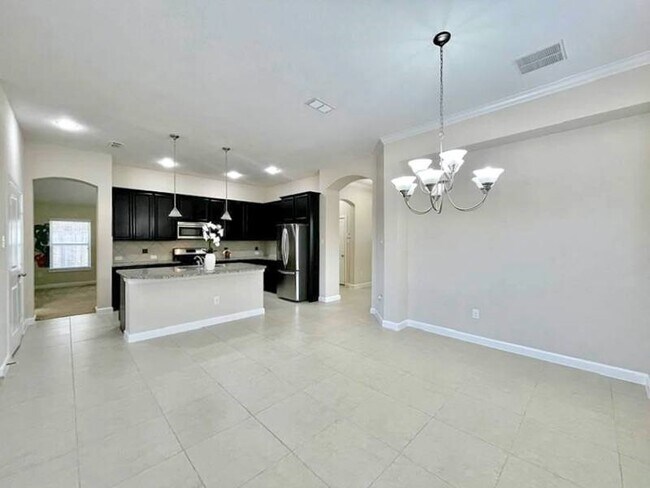Foto del edificio - 19642 Travis Cannon Ln