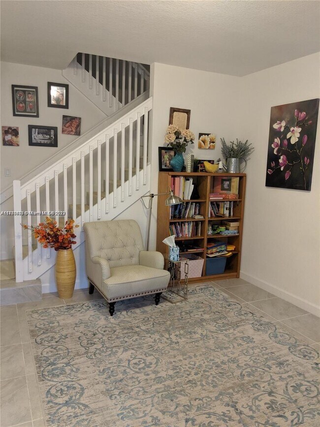 Foto del edificio - 7953 SW 120th Ave