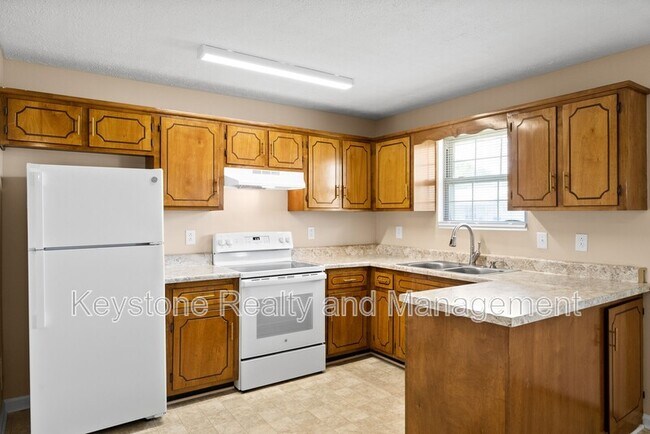 Foto del edificio - 308 Thompsonville Ln