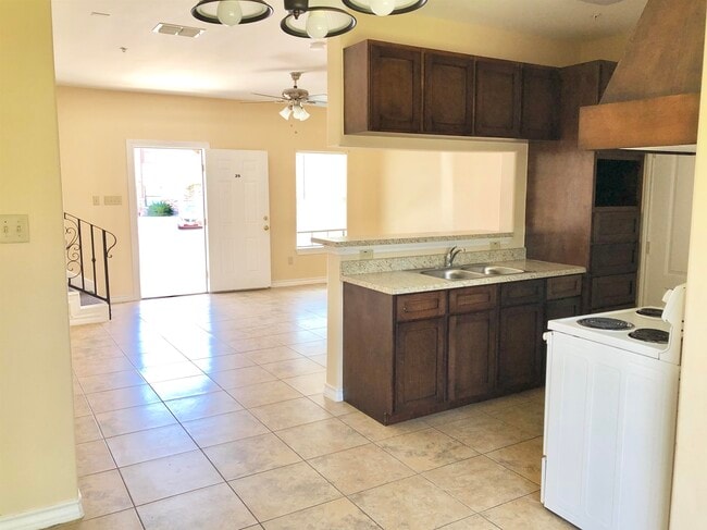 Building Photo - 4246 Dorel Dr