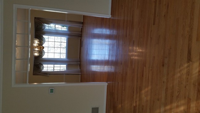 Foto del edificio - 8026 Patuxent Landing Loop