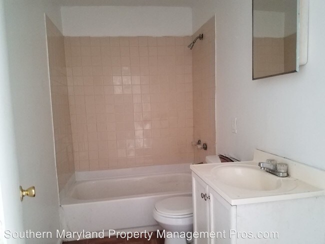 Foto del edificio - 3 br, 2 bath House - 512 North Pulaski Street