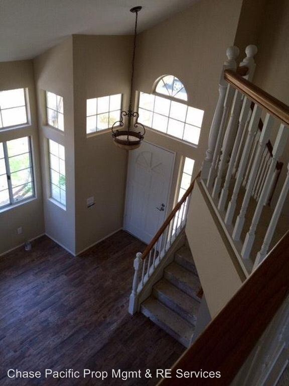 Foto principal - 14588 Carmel Ridge Rd