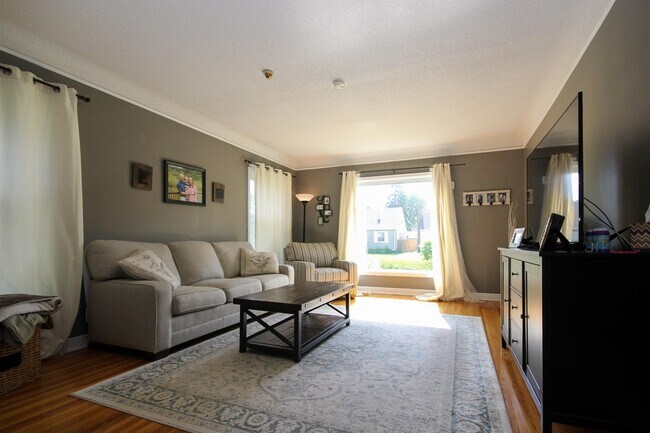 Foto del edificio - 5725 Standish Ave S