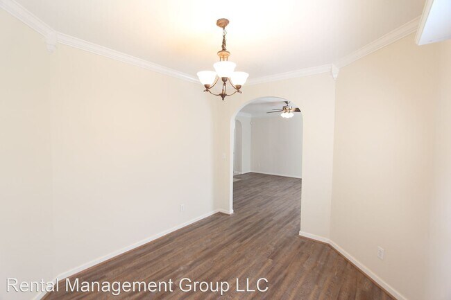 Building Photo - 3 br, 2 bath House - 237 Oxmoor Place