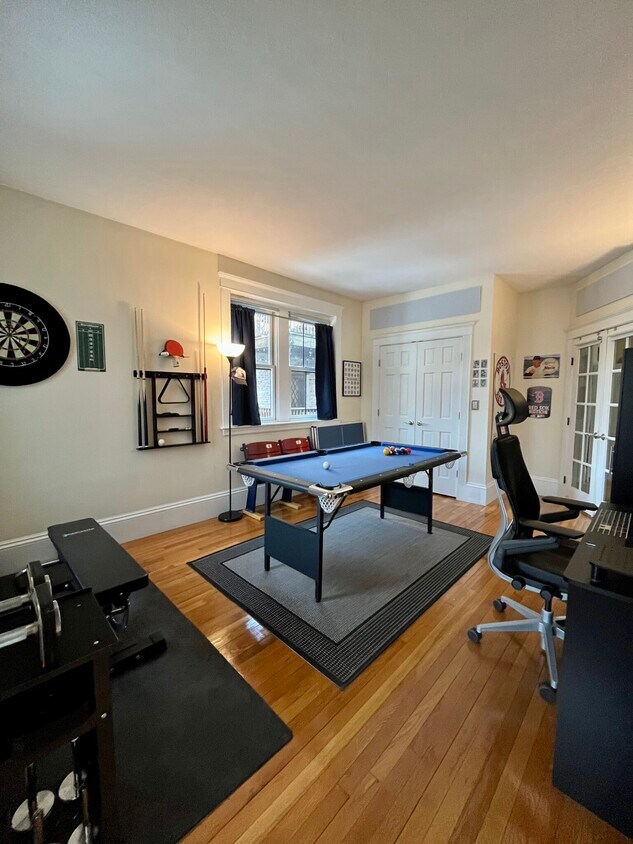 Foto principal - 66 Marshal St