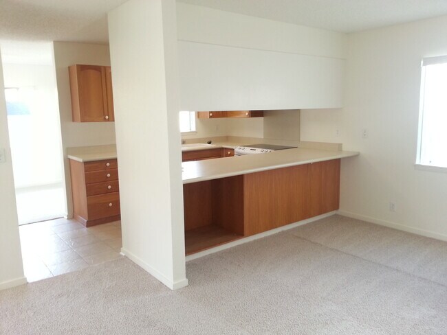 Foto del edificio - Great 3 Bedroom/ 2.5 Bathroom Single Family Home in Waikele  *First showing on Monday, February 1...