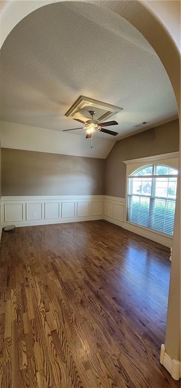 Foto del edificio - 2305 SW Chinquapin Ave