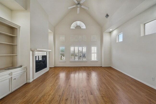 Building Photo - 5531 Cornish St