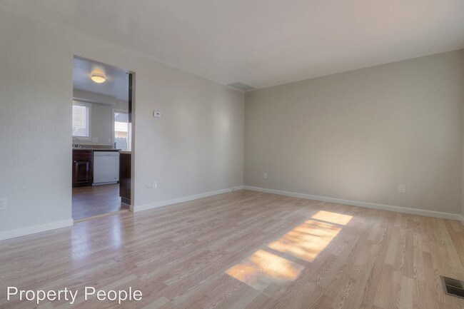 Foto del edificio - 3534-3540 N Jackie Ln