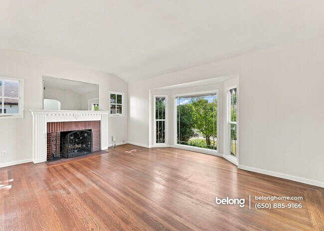 Foto del edificio - 279 Bowling Green St