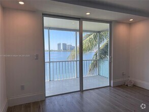Building Photo - 3000 Marcos Dr