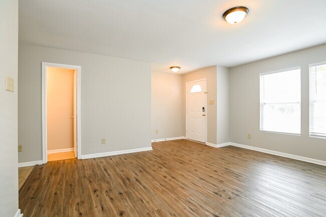 Building Photo - 4222 Kellybrook Dr