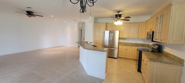 Foto del edificio - 728 NW 156th Ave