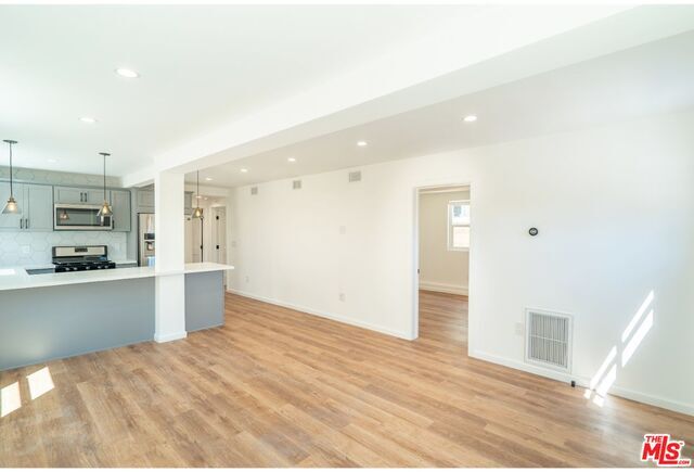 Foto del edificio - 3412 Bellevue Ave
