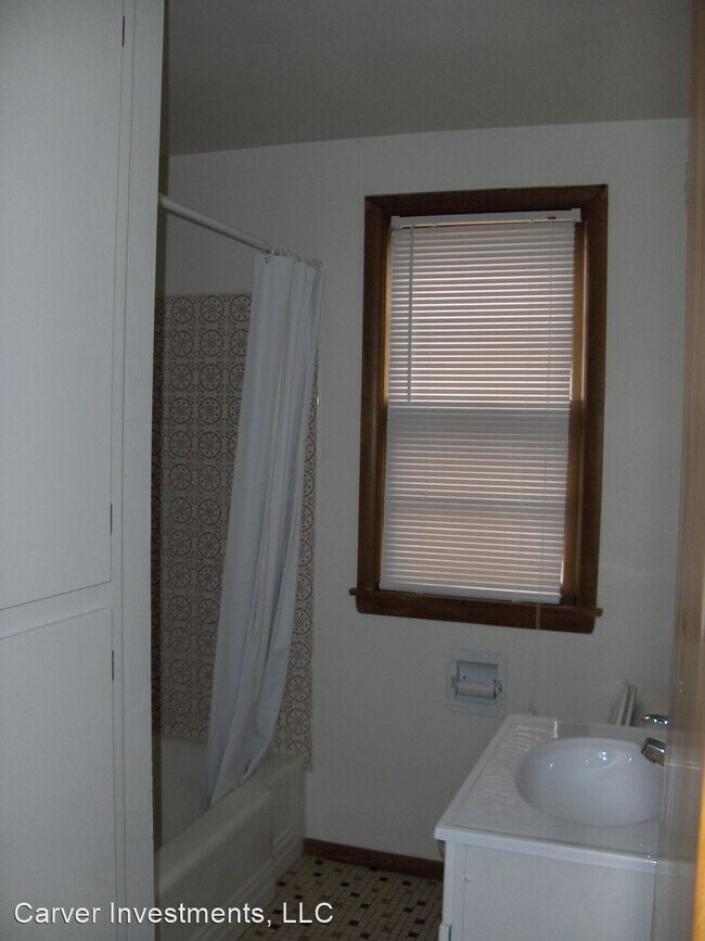 Foto del edificio - 4 br, 1.5 bath House - 1610 S Oneida Street