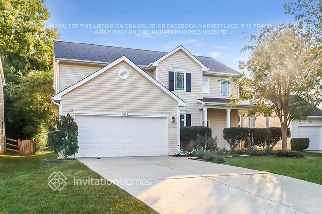 Building Photo - 17311 Commons Crossing Dr