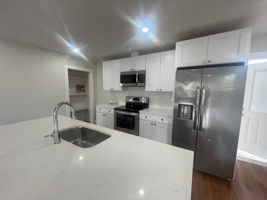 290 Riverside Ave, Medford, MA 02155