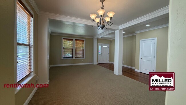 Building Photo - 10234 Eagle Cliff Way