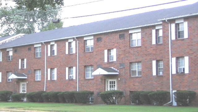 Building Photo - Mason Manor Apartments