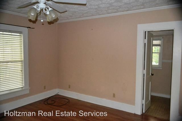 Building Photo - 3 br, 3 bath House - 122 South Rushing Street