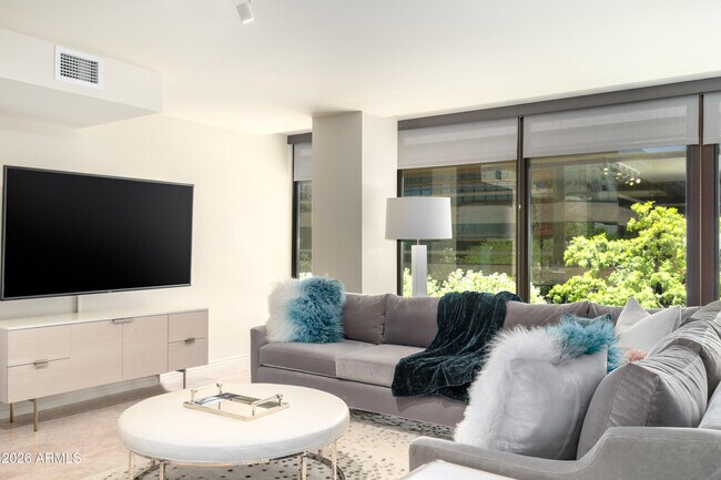 Foto del edificio - 4808 N 24th St, 330