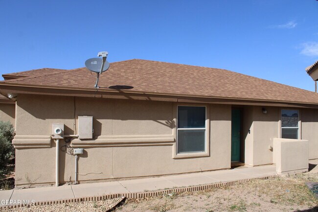 Foto del edificio - 12928 Hueco Pit Dr