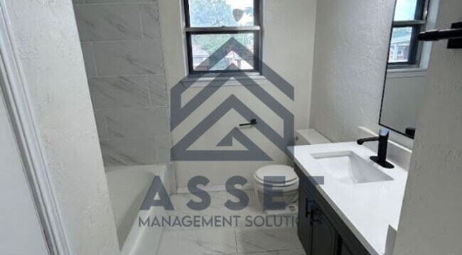 Foto del edificio - 5 Bedroom Rent to Own Home Available!