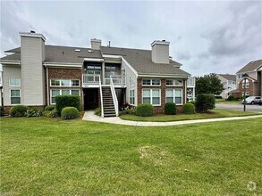 Building Photo - 4044 Laurel Green Cir