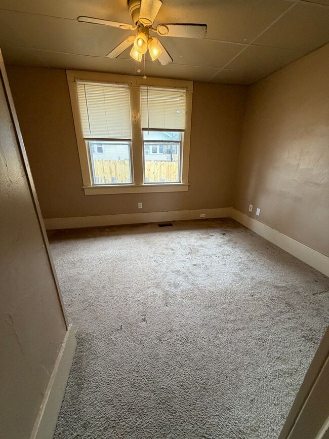 Foto del edificio - 1600 S T St