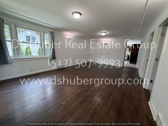 Building Photo - 4600 Ora St