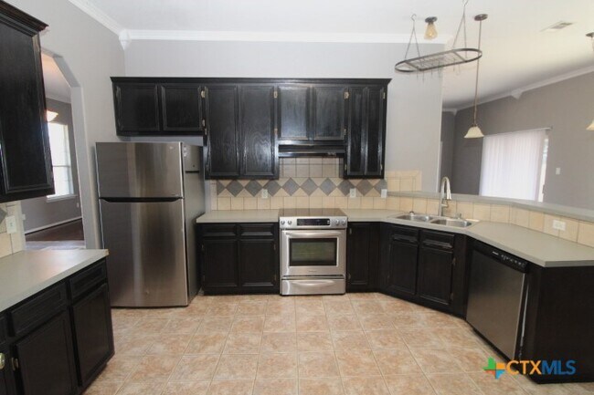 Building Photo - 775 Cactus Ln