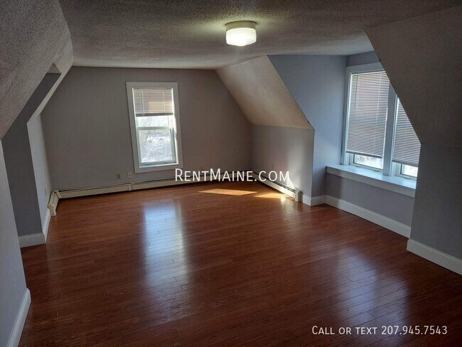 Foto del edificio - 13 Front St