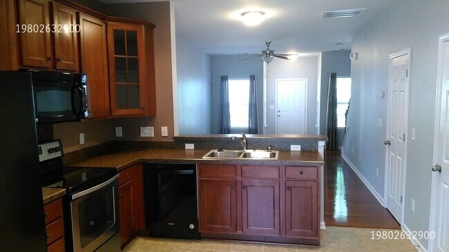 Foto del edificio - 9609 Turning Wheel Dr