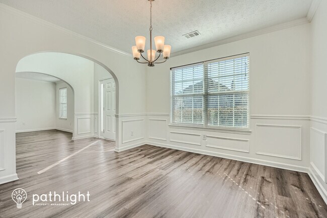 Building Photo - 1725 Gallup Drive