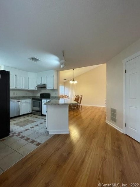 Building Photo - 1469 Farmington Ave