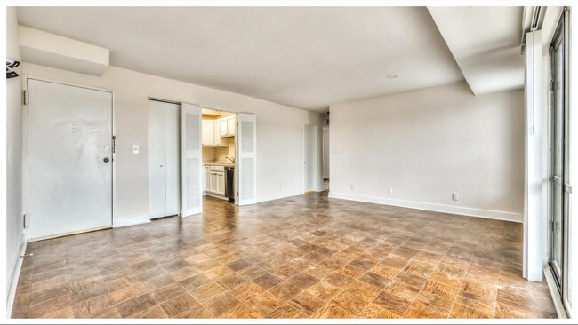 Building Photo - 10850 Green Mountain Cir
