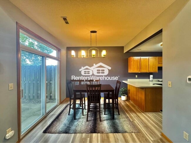 Foto del edificio - 6800 Ashworth Rd