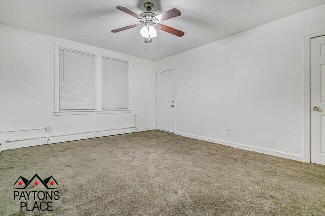 Foto del edificio - 324 34th St SE