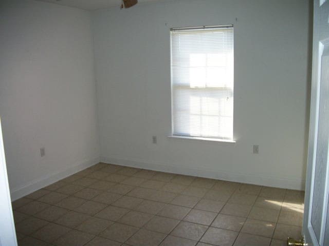 Building Photo - 14185 Northgate Dr