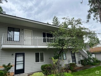 Building Photo - 623 E Whispering Pines Ln