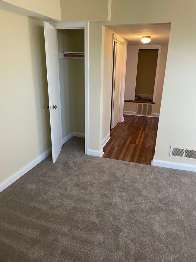 4231 Elsa Ter Unit Basement, Baltimore, MD 21211 Apartments in