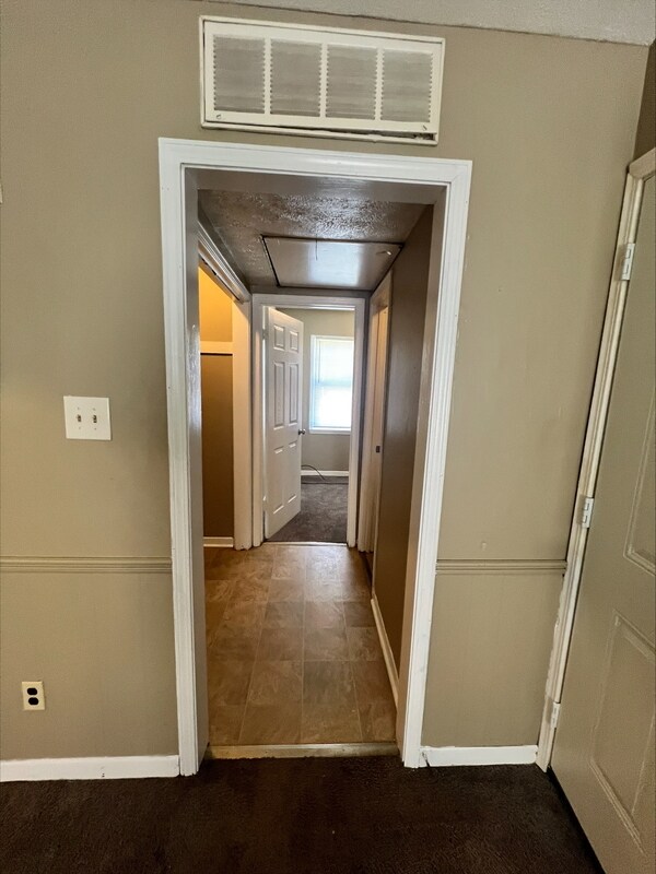 Foto del edificio - 276 Greenfield Dr